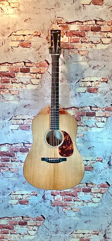 Beautiful Boucher BG-42-GI (Gold Pack & Intimate Concert Pack) 2023 production & in pristine conditi...