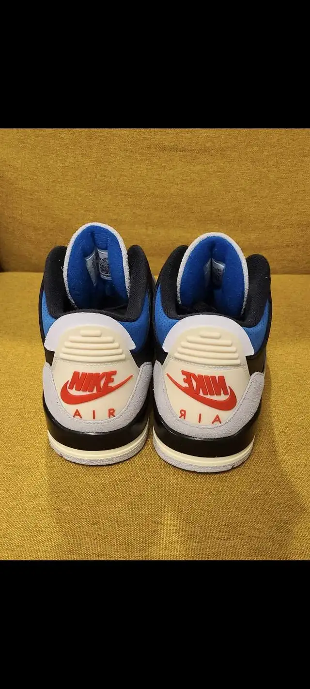 Jordan 3 Rare Air in Men's Shoes in Edmonton - Image 5