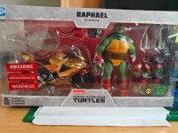 SDCC Exclusive - Raphael with Gold Motorcycle - RARE!