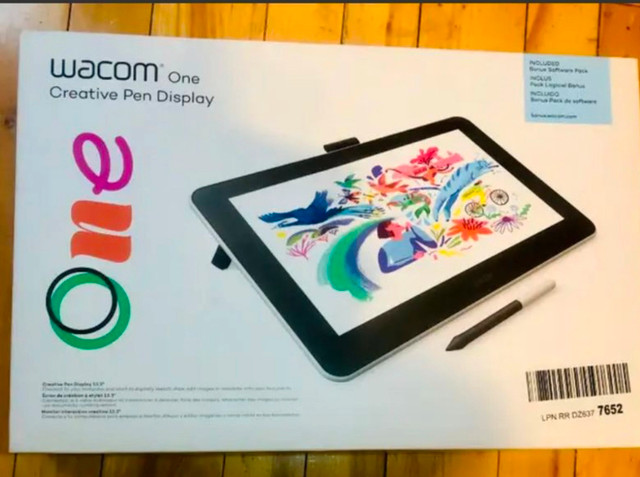 WACOM One Creative Pen Display | Drawing Tablet | Like New in iPad & Tablet Accessories in City of Toronto - Image 2