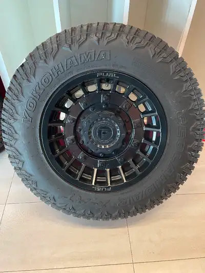 17x9 -12 6x139.7/6x135 Fuel Militia 265/70r17 Yokohama X-AT tires Came off a Toyota Tacoma