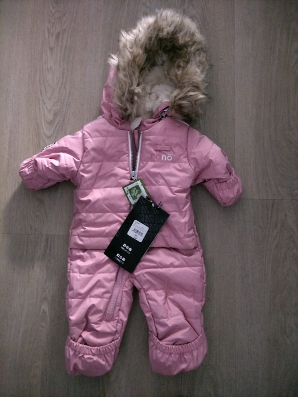 Habit de neige une piece Mont Hibou Nano  6 mois Fille dans Vêtements - 6 à 9 mois  à Ville de Montréal