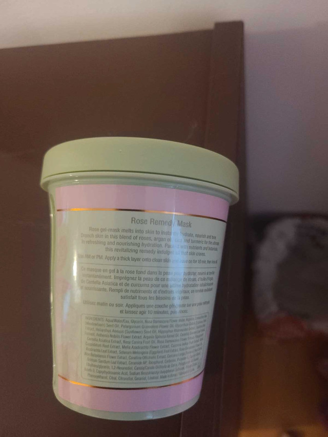 Pixi Rose Remedy Mask new 7$ cost dans Santé et besoins spéciaux  à Laval/Rive Nord - Image 2