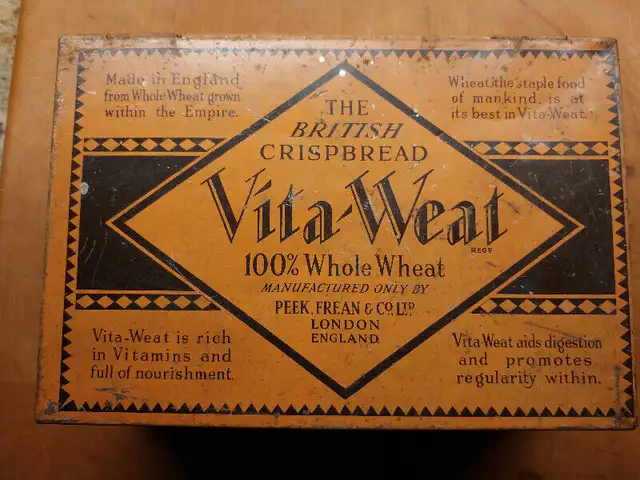 Peek, Frean & Co. Ltd. Vita-Weat tin632346291738911224