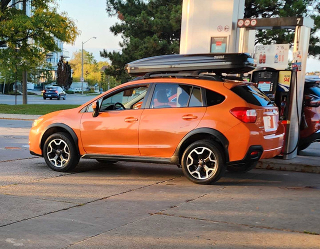 2013 SUBARU XV CROSSTREK 2.0I  (5 Speed Manual) in Cars & Trucks in Mississauga / Peel Region