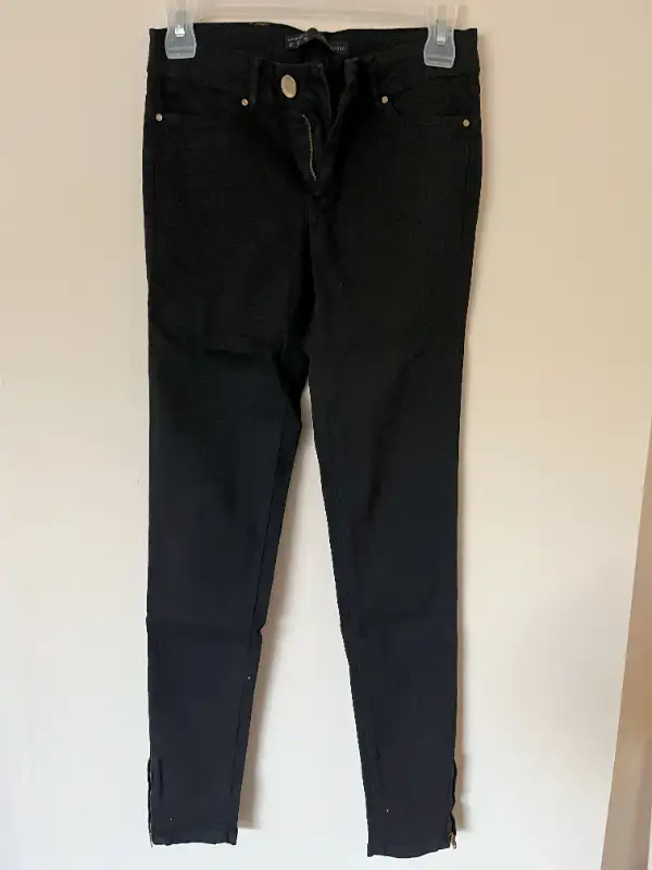 New Zara Basic - Black Jeans in Women's - Bottoms in Delta/Surrey/Langley - Image 2