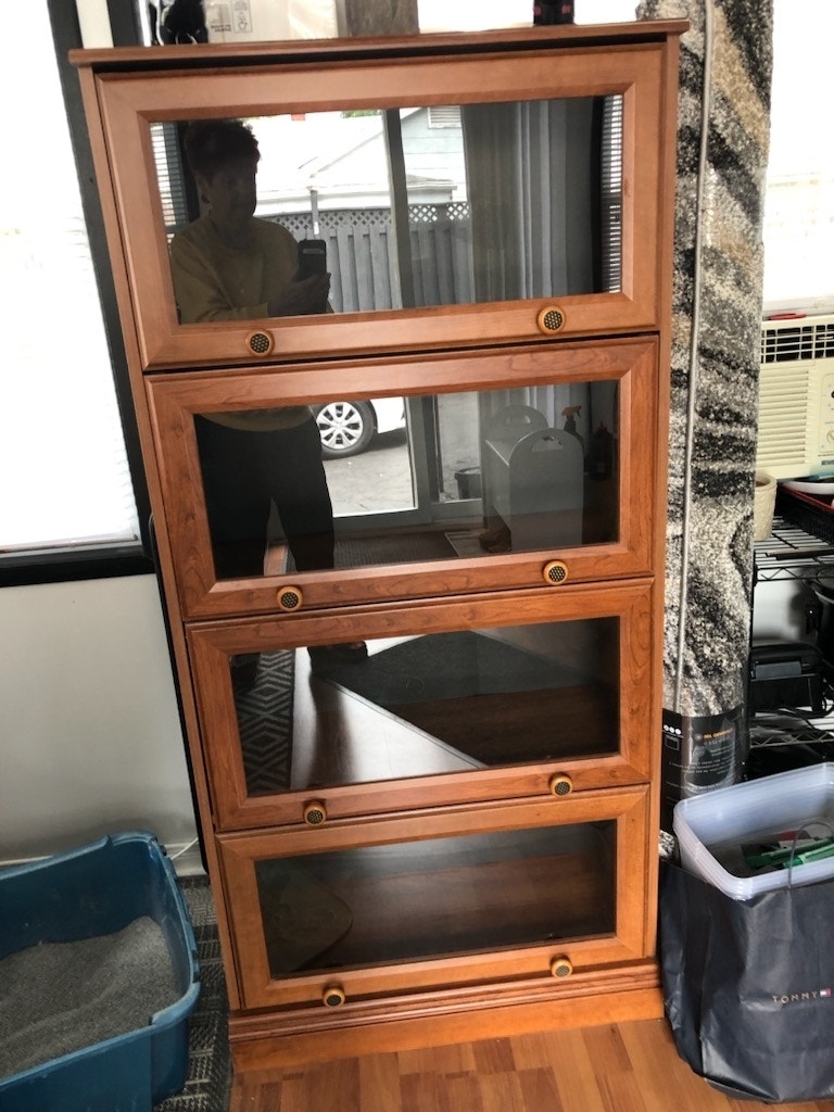 Display Hutches & Display St. Catharines Kijiji