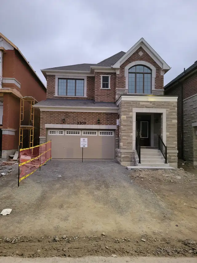 4BR Detached Home for Rent