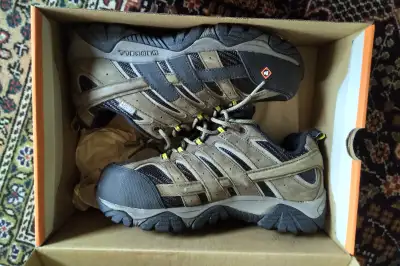 NEW MERRELL WORK Shoes Size 7 Wide, View more
