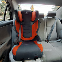 very good booster seat