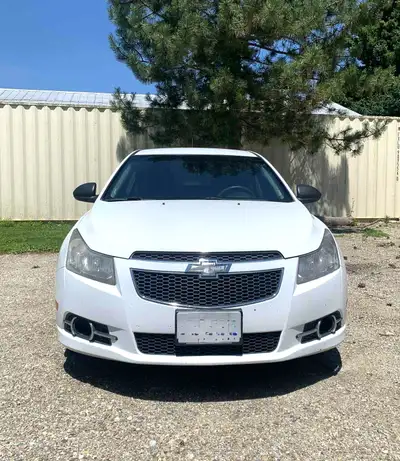 2013 Chevrolet Cruze LS – $3,000 (AS IS) – Reliable & Affordable! Location: Thamesford, Ontario Pric...