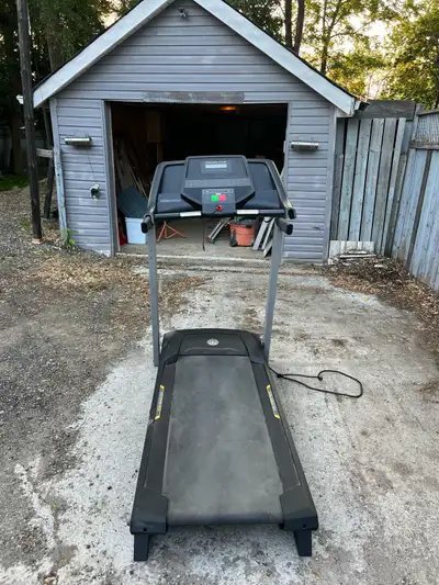Hardly used heavy duty treadmill for sale. We don’t use it and it’s been sitting around. Please mess...