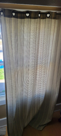 Beige/Gray Curtains & Curtain Rod
