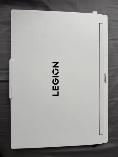Lenovo Legion 7i RTX 5060 OLED Laptop – Mint, View more