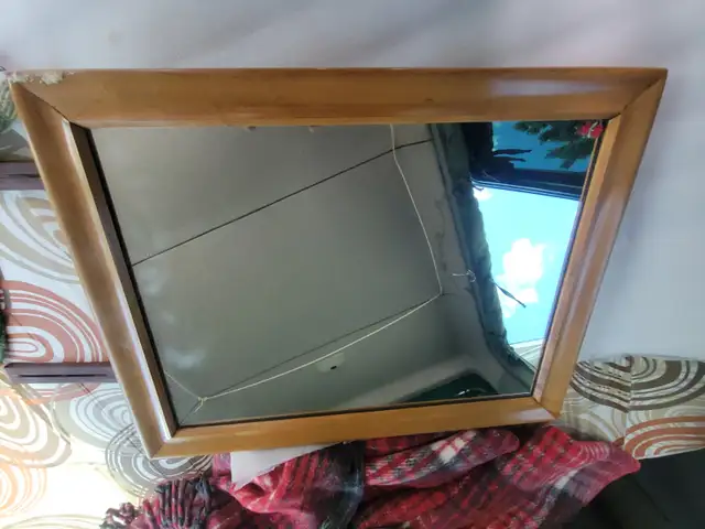 Antique dresser and mirror in Dressers & Wardrobes in Edmonton - Image 5
