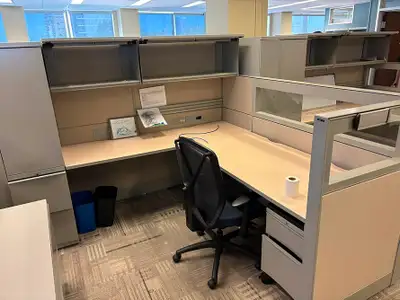 Teknion Leverage Workstation System – 6' x 7' |, View more