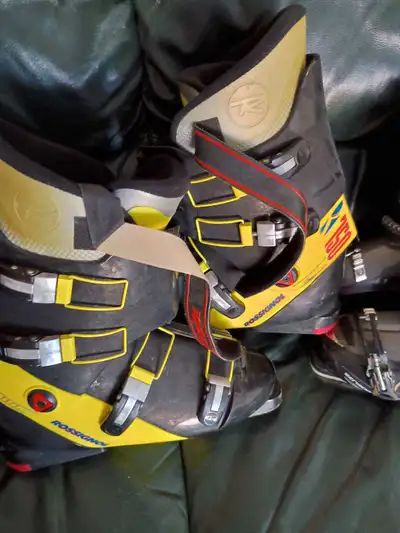 downhill ski booths, View more