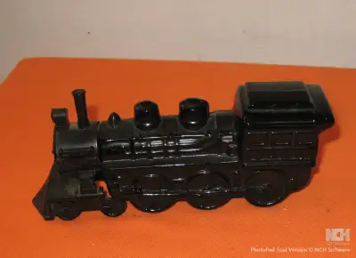 Avon Cologne Locomotive Cannonball Express 4-6-0  - Bottle A1, View more
