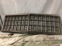 MID 80s FORD CAR GRILL