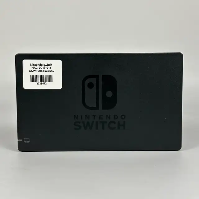Nintendo Switch HAC-001 Console, Joy-Cons & Charger - 3136672 in Nintendo Switch in Laval / North Shore - Image 9