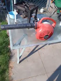 Gas leaf blower