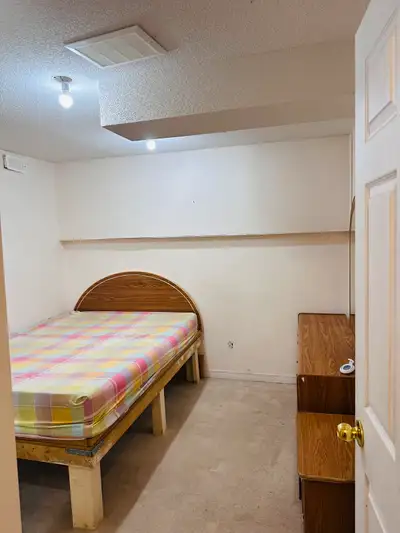 Room for rent
