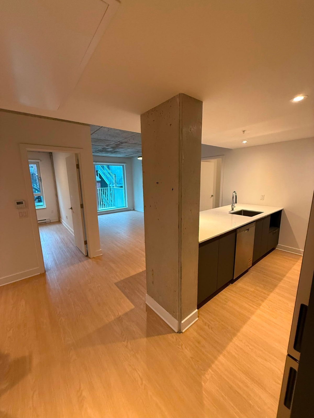 Apartment for rent - Little Burgundy/Griffintown — photo 1