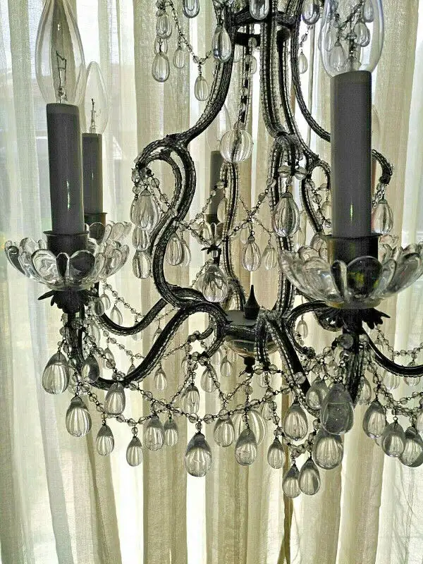 Italian Chandelier6 LightBlown Glass Drops Macaroni Beads in Indoor Lighting & Fans in Markham / York Region - Image 7