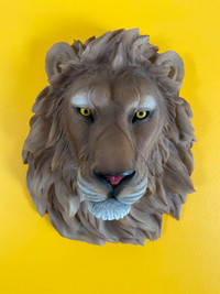 EUC Large 3D Resin Mufasa Lion Head Bust Wall Decor Plaque