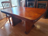 Moving sale - oak dining table with 6 chairs 