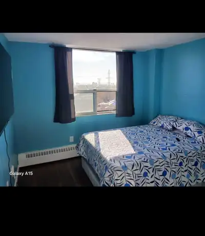 room for rent clean and spacious, Everything included wifi hydro ect. Only visitors parking availabl...