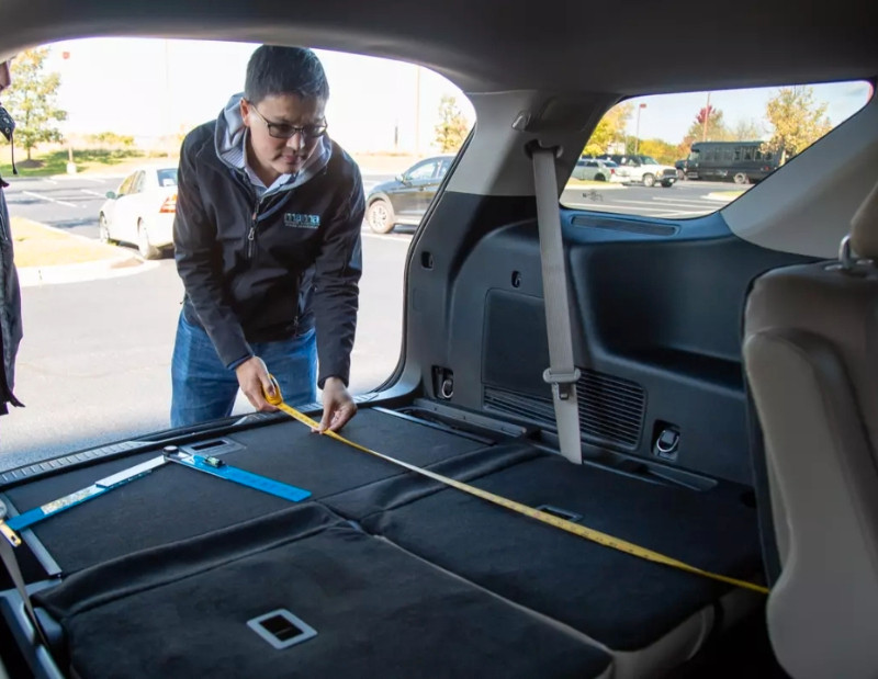 MOVER For Your Smaller Items Purchased or Sold for Delivery Dressers