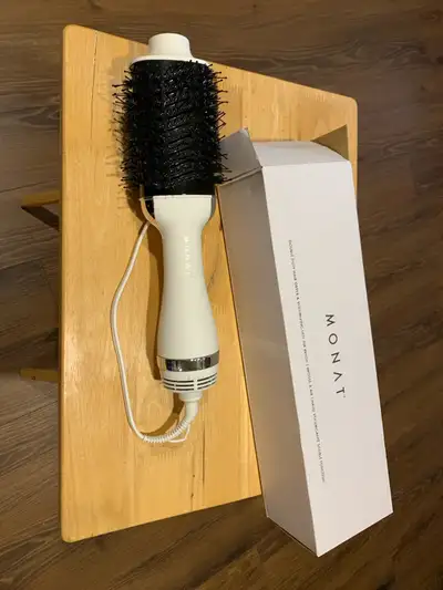 Brosse à air chaud MONAT volumisante, View more