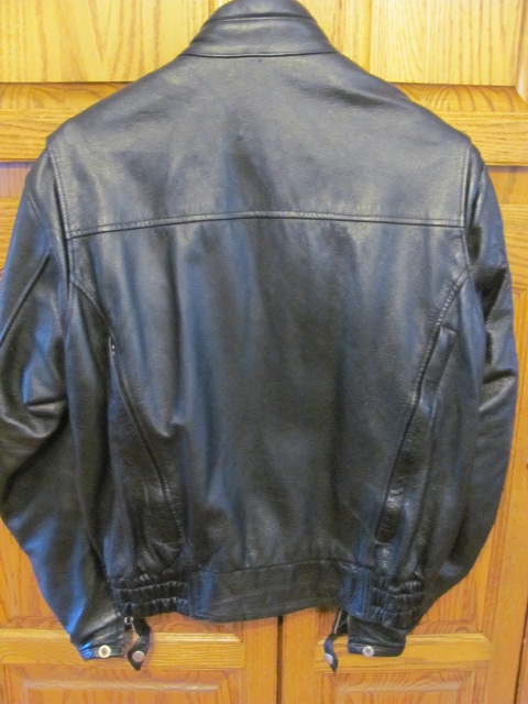Joe Rocket Motorcycle Leather Jacket in Other in Edmonton - Image 3