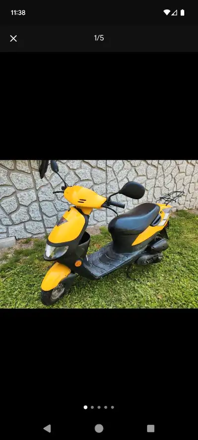 Cronos mopet/scooter 49cc It was last used 5 years ago, needs repair engine turned off but needs rep...