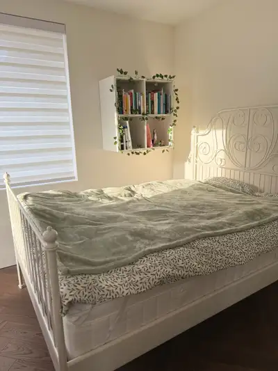 Lit en métal, View more