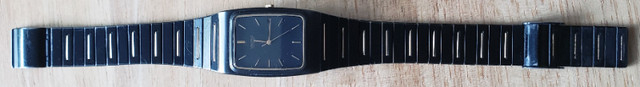 MONTRE / WATCH - SEIKO BLACK SLIMELINE 2A32 5059 RO - VINTAGE dans Bijoux et montres  à Laval/Rive Nord - Image 4