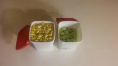 Lot de 2 pots de pierres décoratives (jaune et verte), View more