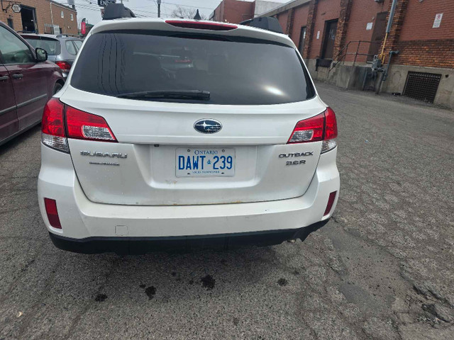 13 Subaru outback in Cars & Trucks in Hamilton - Image 3