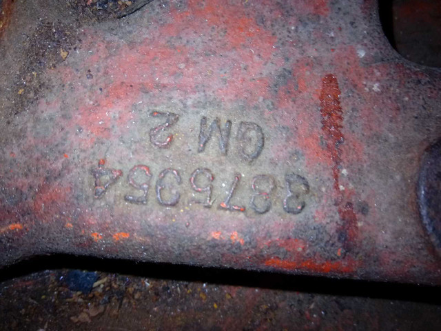 Manifolds  dans Moteur, Pièces de Moteur  à Hamilton - Image 3