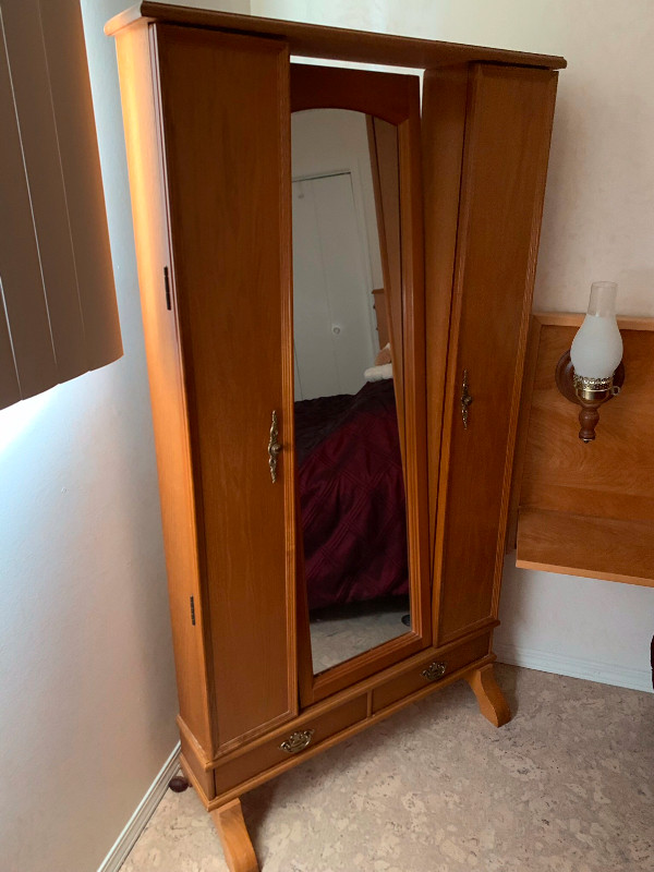 Mirror stand with jewellery cupboards in Multi-item in Cranbrook