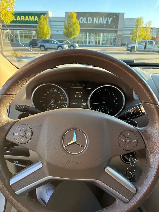 Mercedes ML 320