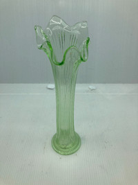 Vase à fleurs vintage uranium vert verre depression
