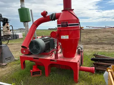 Turn Key blower system Like new Turn Key blower system 124hp 2000 bushes an hour up to 500 feet Ever...