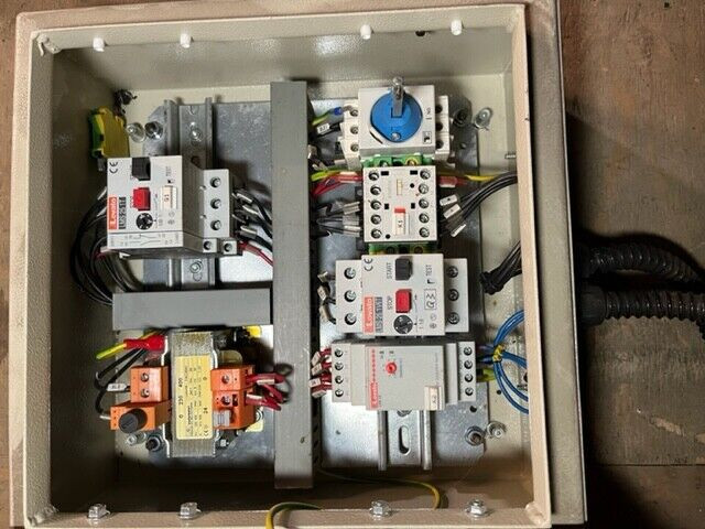 Electrical contactor box components liquid level control switch in Other Business & Industrial in Brantford