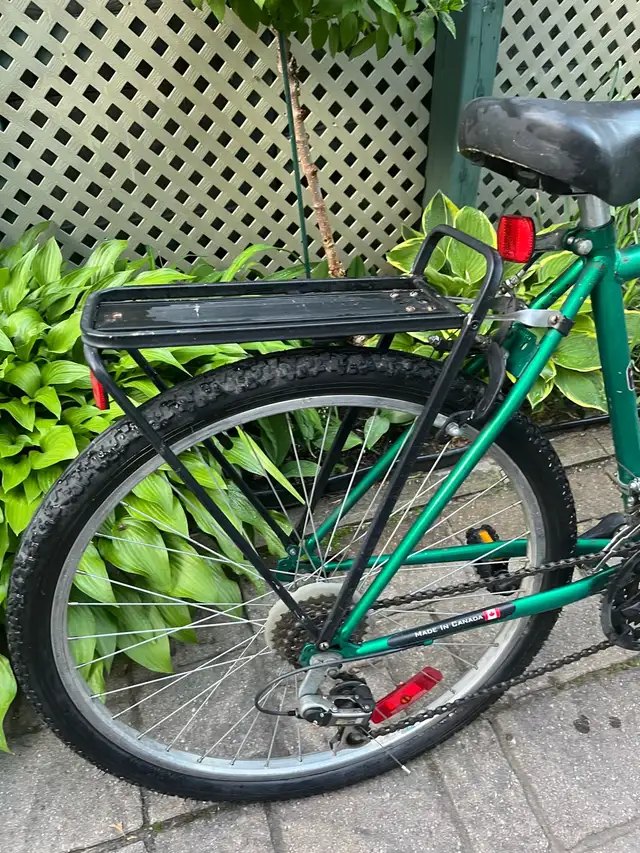 vélos adulte et autre pour enfant, in Cruiser, Commuter & Hybrid in Laval / North Shore - Image 5