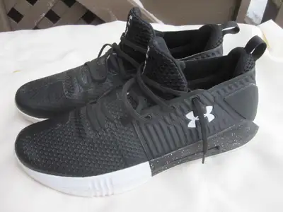 Men's Size 18 Running Shoes (Under Armour) "New" condition for $65.00