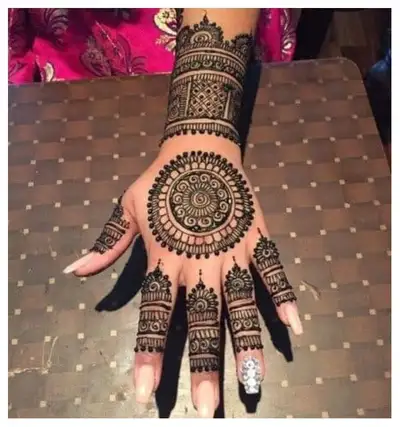 LAST MINUTE HENNA BOOKINGS $5-7 HAIR MAKEUP $110 $75 FACIAL, View more