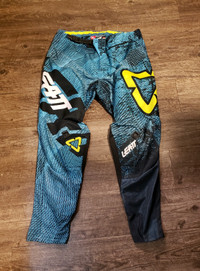 New LEATT Motocross Pants size XL
Brand new condition 
$120