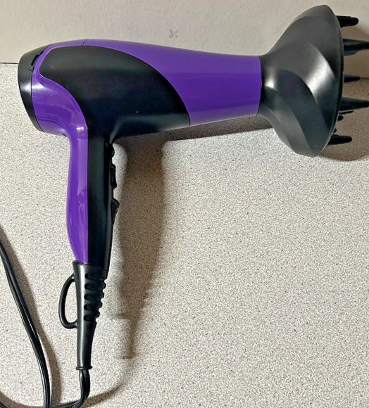 Remington Damage Protection Hair Dryer 2 Speed Purple in General Electronics in Markham / York Region - Image 4